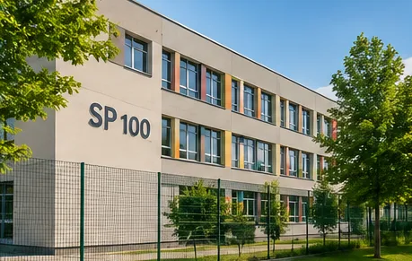 Budynek Szkoły Podstawowej nr 100 przy ul. Tanecznej
